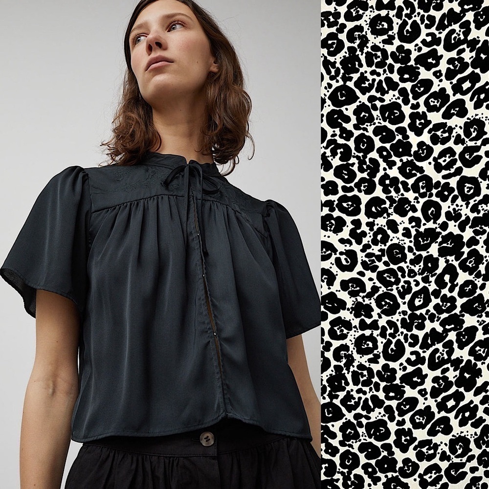 NWT CIAO LUCIA Leopard Short Sleeve Gathered Front Yoke Tie High Neck Crop Top S